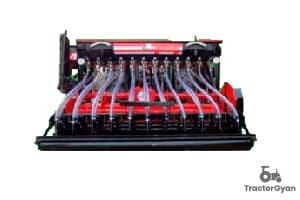 Gomselmash Super Seeder (1)