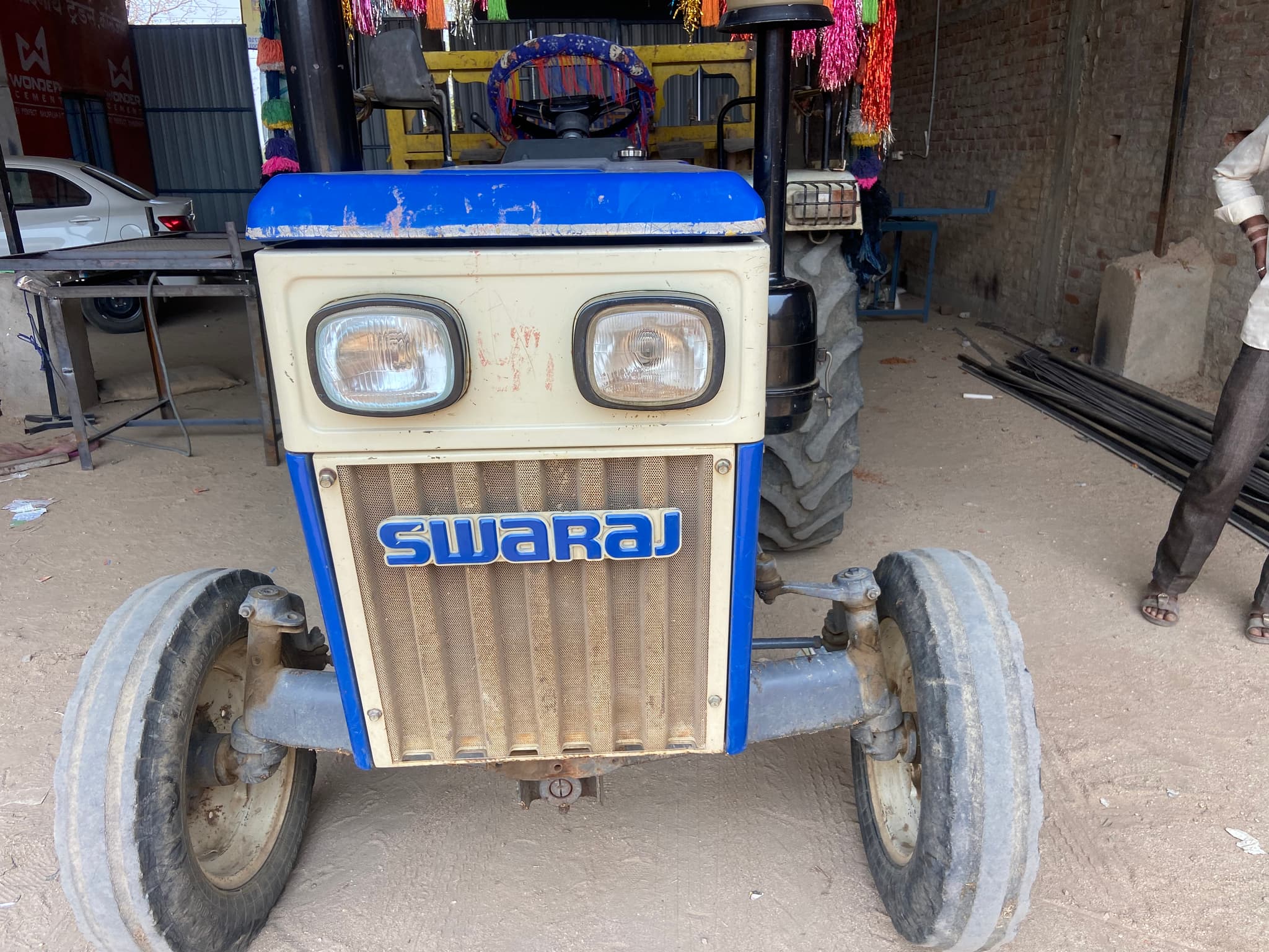 Swaraj 735 FE