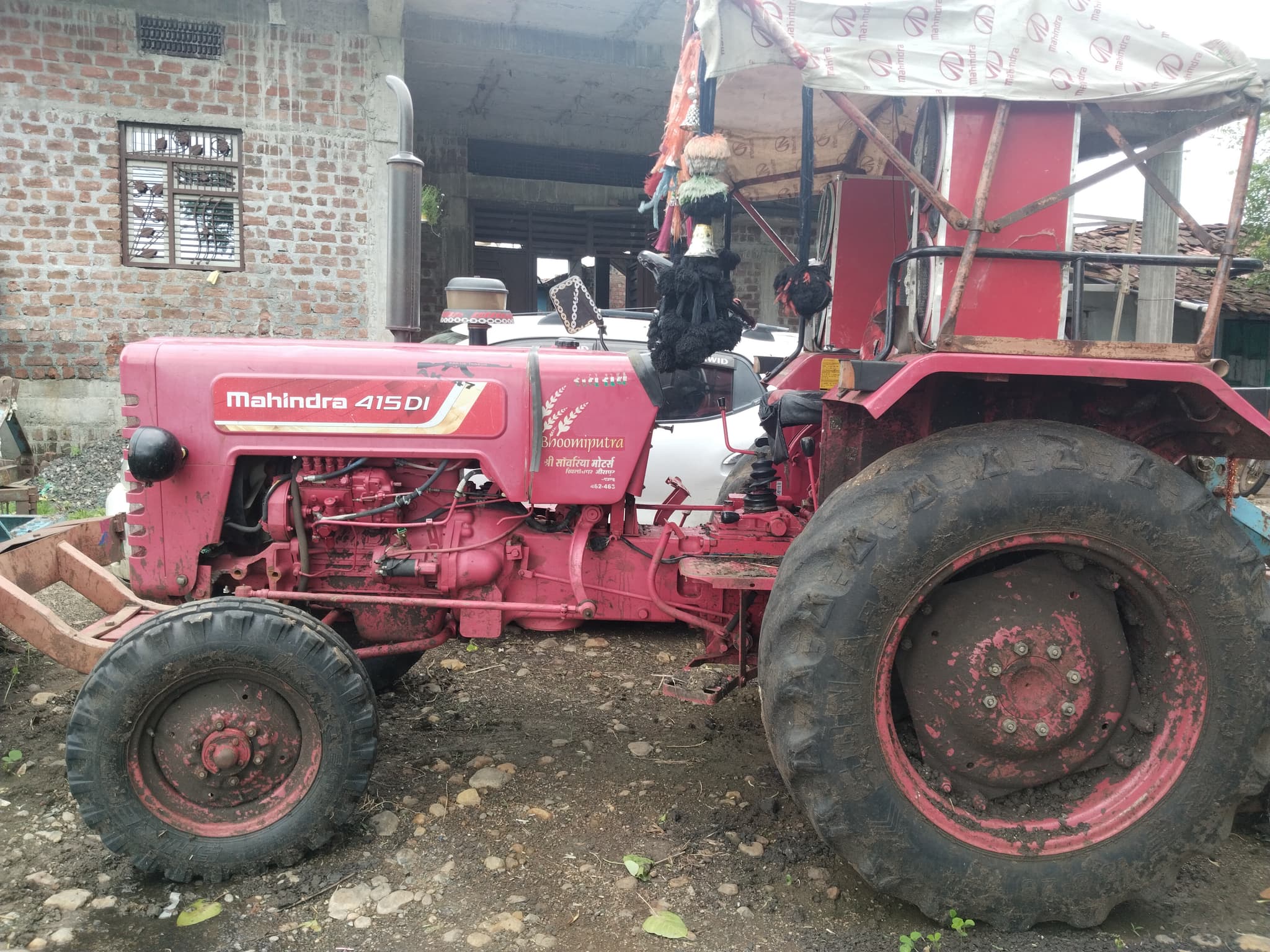 Mahindra 415 DI (2) Mahindra 415 DI (2)