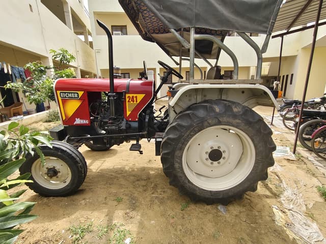 Eicher 241 (2) Eicher 241 (2)