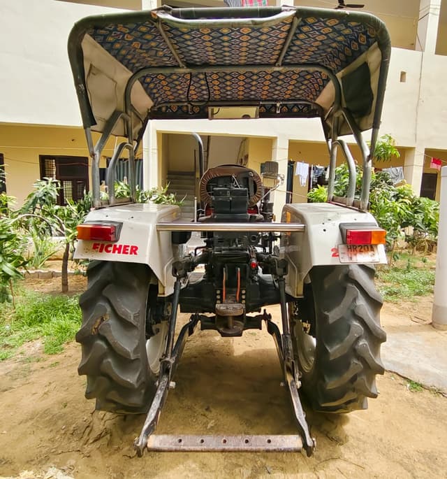 Eicher 241 (3) Eicher 241 (3)