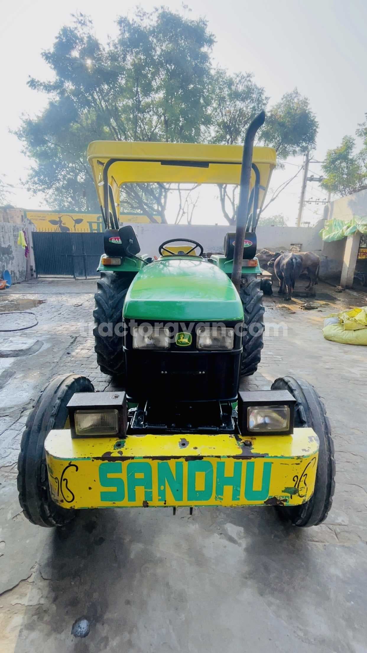 John deere 5310 (55HP)
