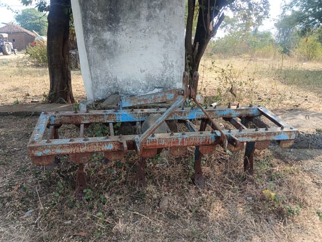 Swaraj 834 XM (35HP) (4) Swaraj 834 XM (35HP) (4)