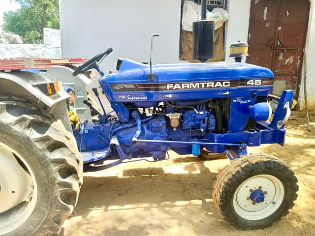Farmtrac 45 smart Supermaxx (47HP) (1) Farmtrac 45 smart Supermaxx (47HP) (1)