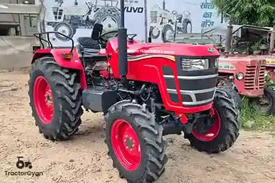 Mahindra Yuvo Tech plus 585 4WD