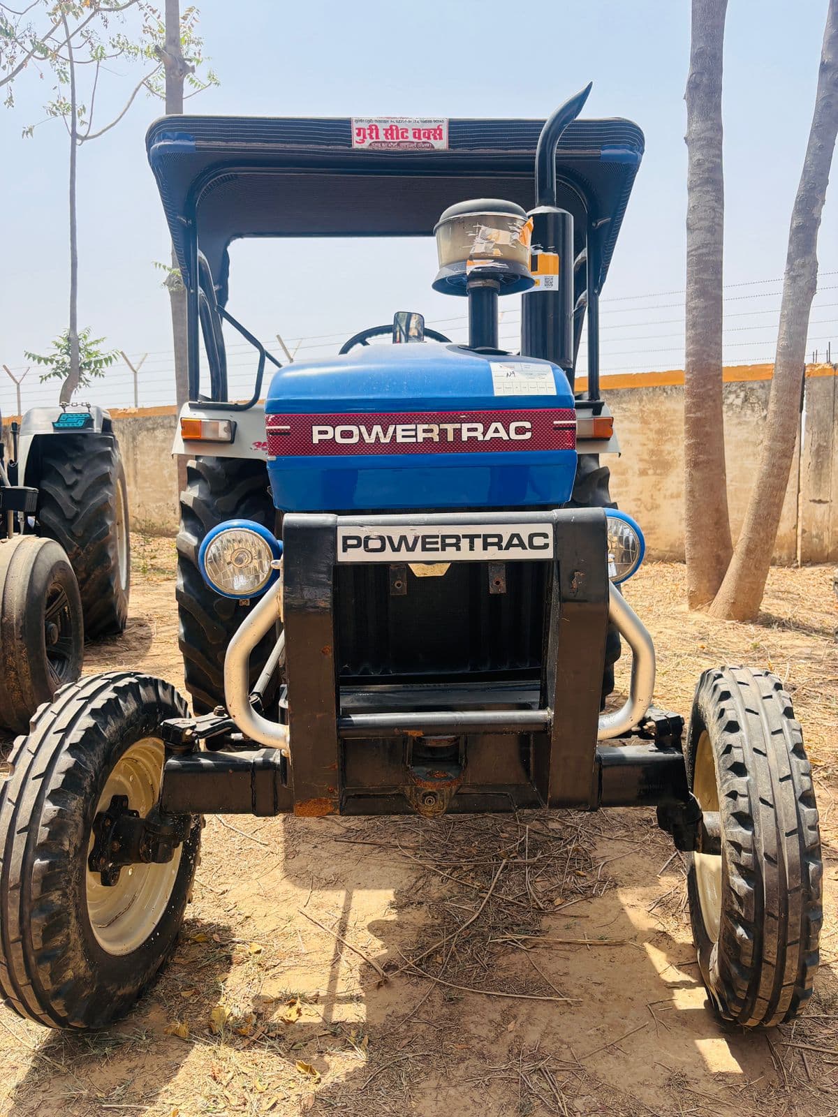 Powertrac 434 RDX DS (35HP)
