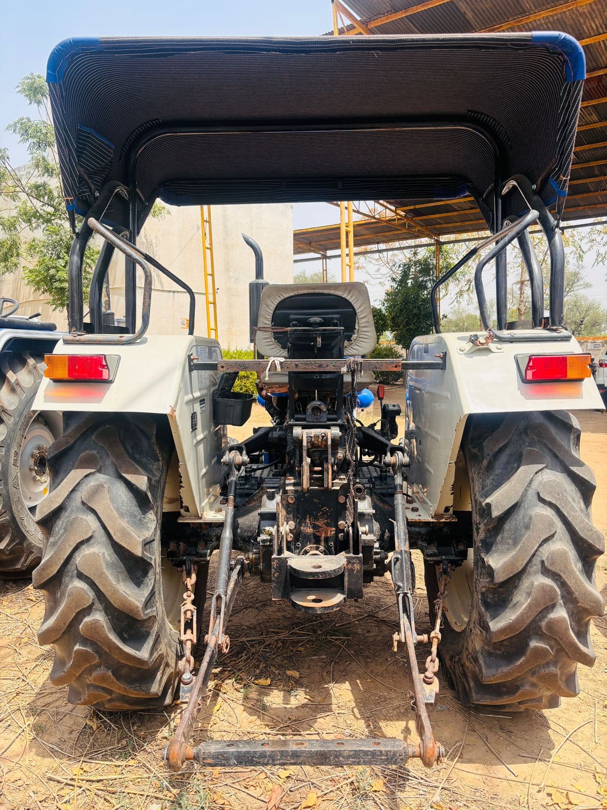 Powertrac 434 RDX DS (35HP) (2) Powertrac 434 RDX DS (35HP) (2)