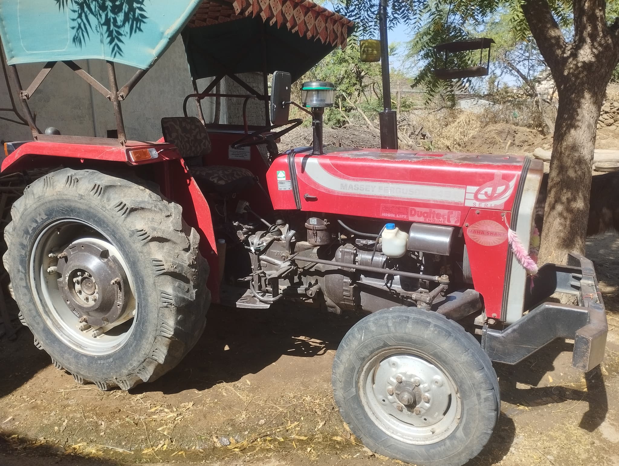 245 DI 46 HP (46 HP)