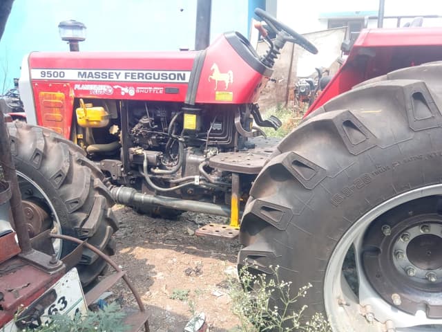 Massey ferguson 9500 Super Shuttle 4WD (2) Massey ferguson 9500 Super Shuttle 4WD (2)