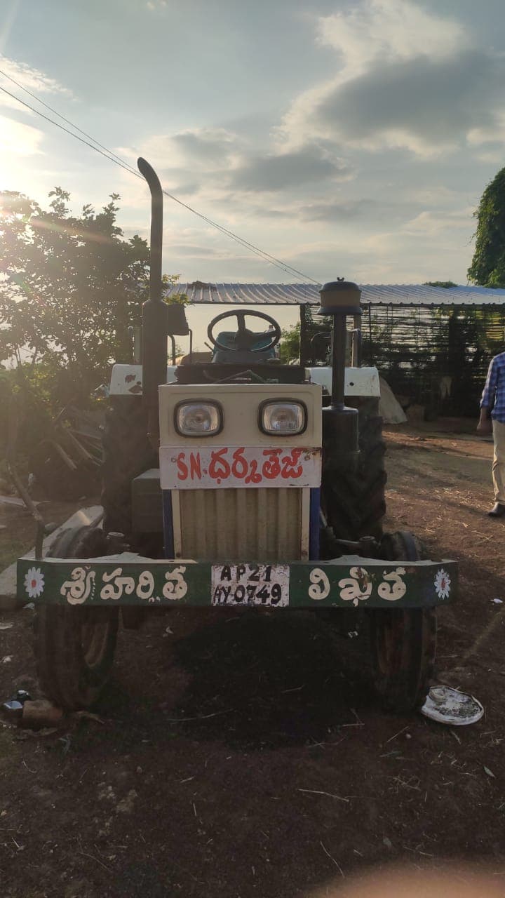 Swaraj 744 FE