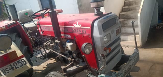 Massey ferguson 5245 DI 4WD (4) Massey ferguson 5245 DI 4WD (4)
