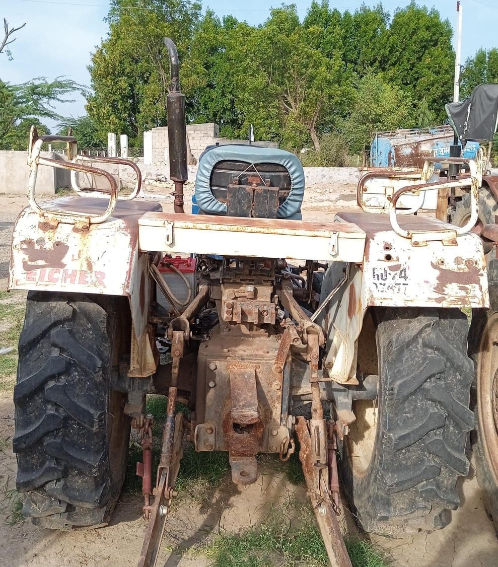 Eicher 380 (2) Eicher 380 (2)